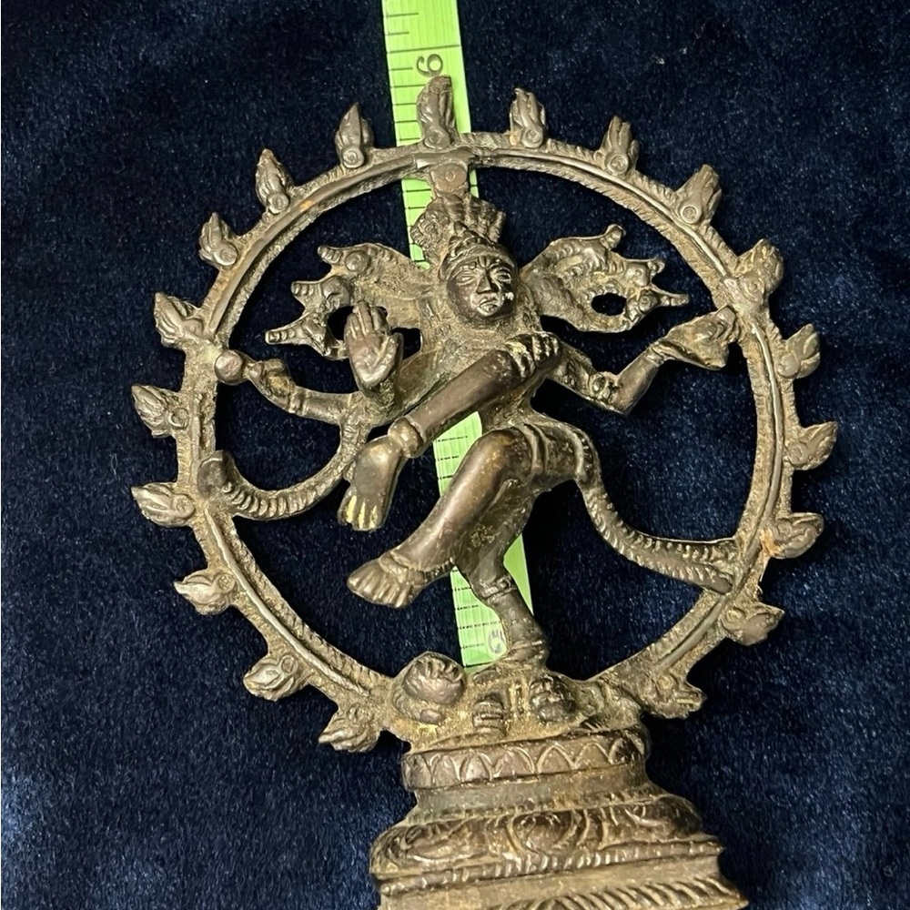 Vintage Bronze Nataraja Dancing Shiva Hindu Statue - Picture 8 of 9